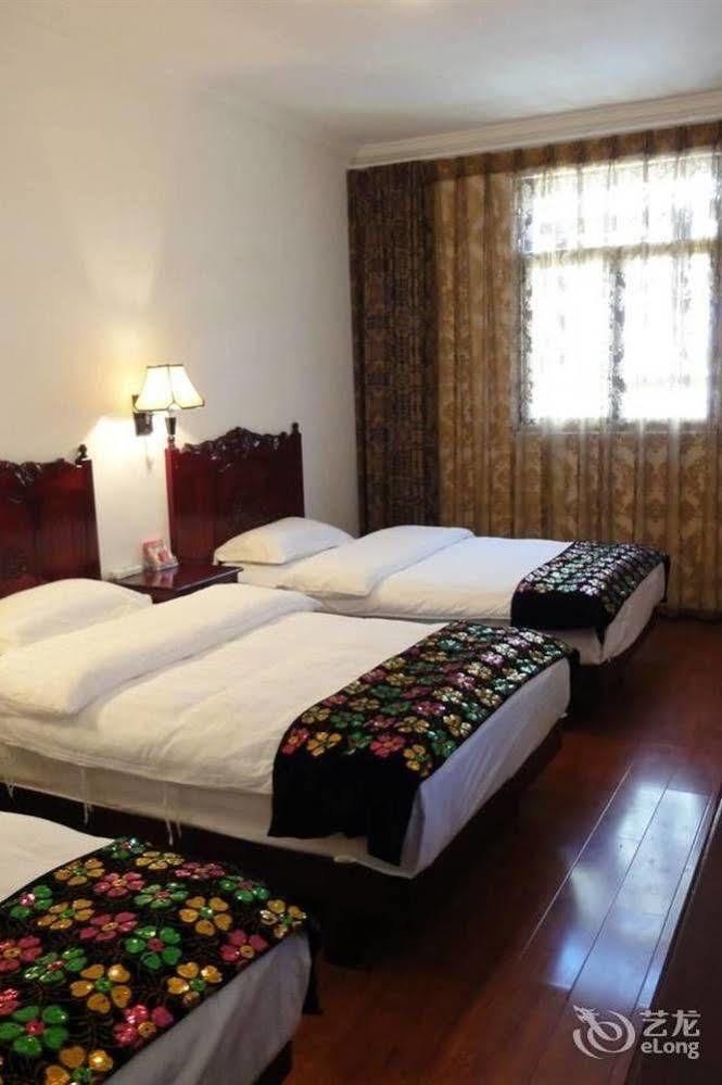 Dali Four Season Flower Inn ต้าหลี่ ภายนอก รูปภาพ